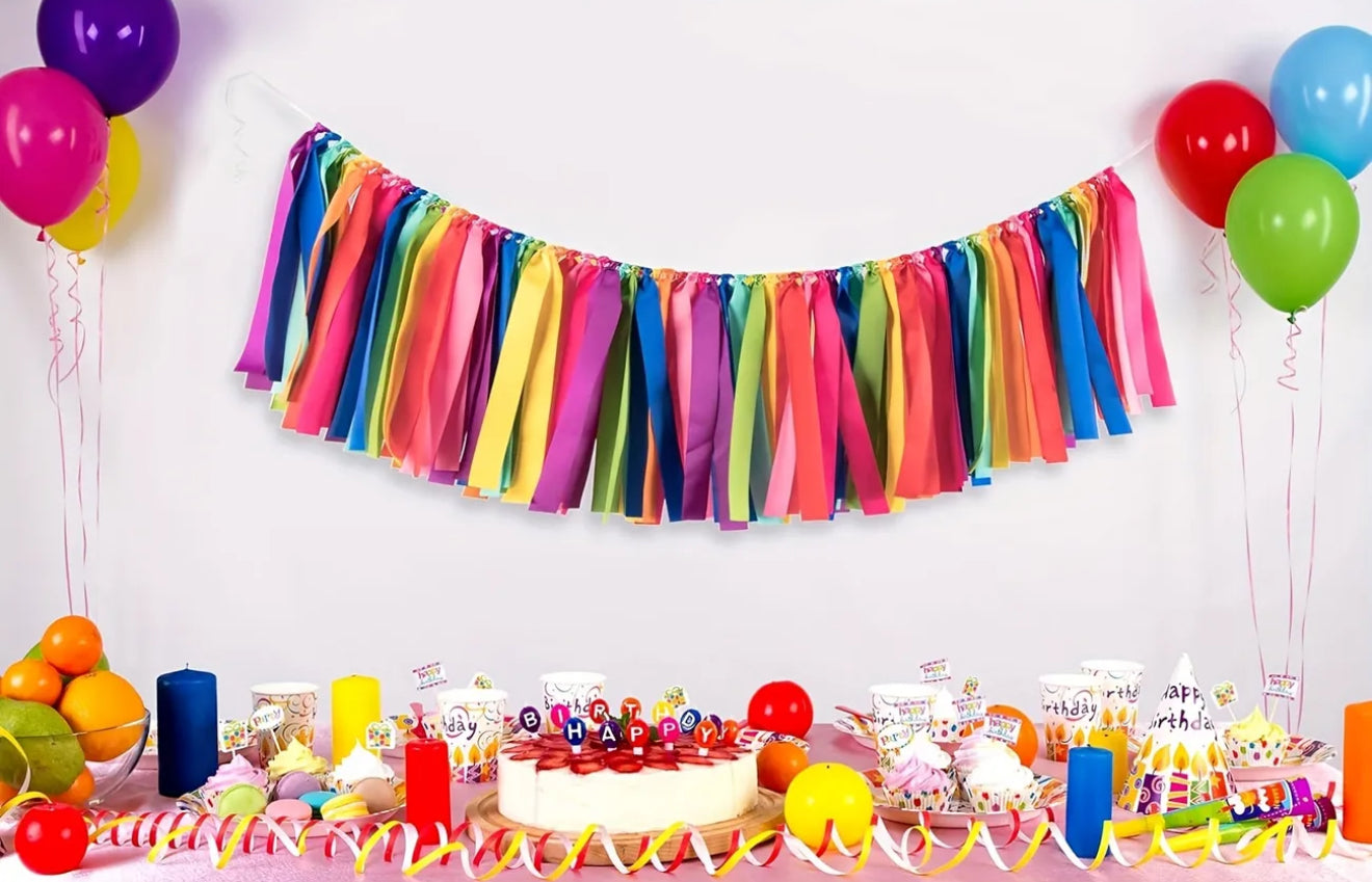 Multicoloured ribbon garland