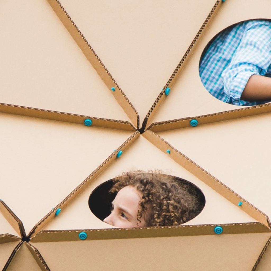 Makedo Australia - DISCOVER | Makedo Cardboard Construction Toolkit 1-5 Makers