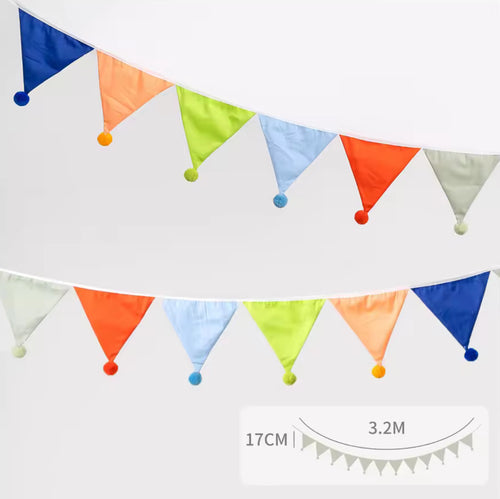Machine washable cotton bunting in boy or unisex colours
