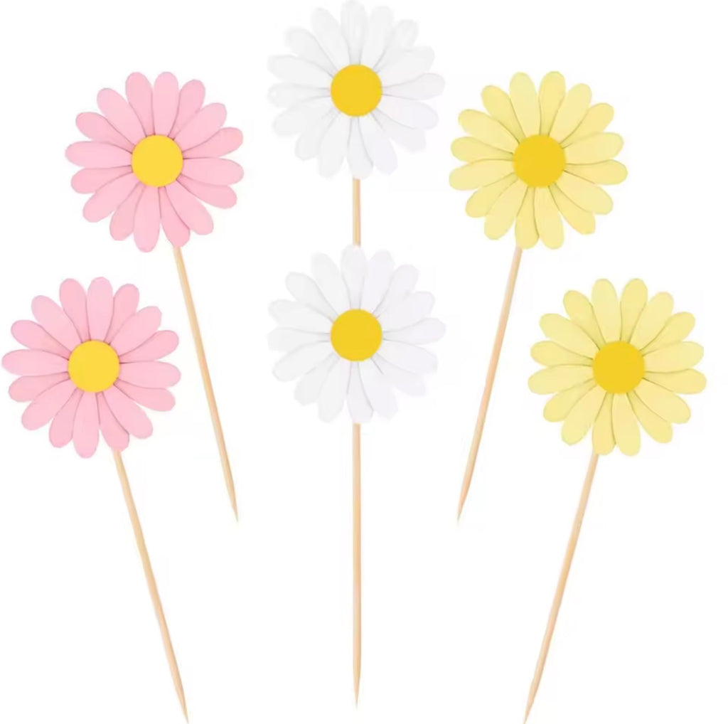 12 Daisy Cupcake Toppers