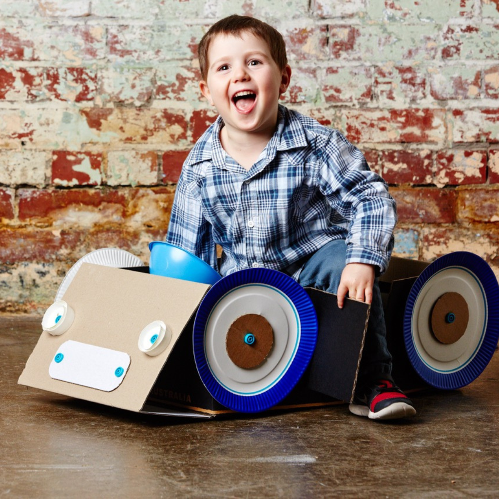 Makedo Australia - DISCOVER | Makedo Cardboard Construction Toolkit 1-5 Makers